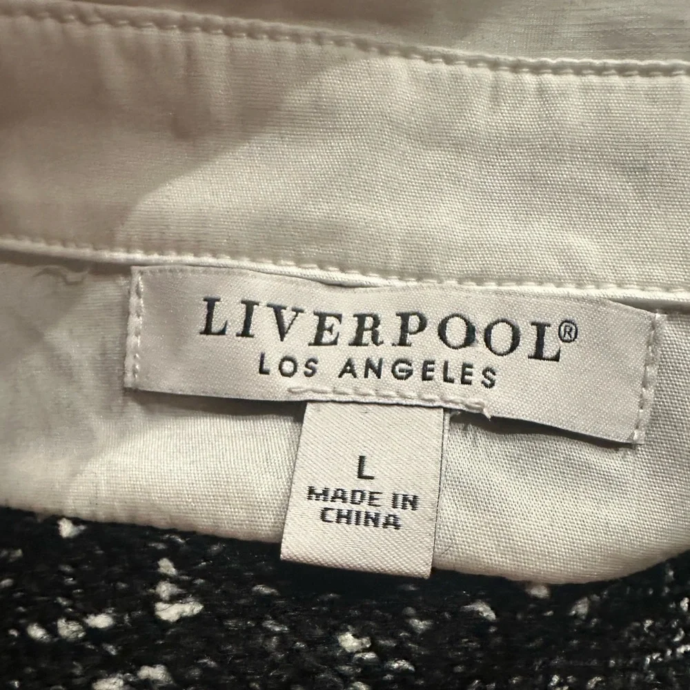 Liverpool Black and White Women's Sweater size L